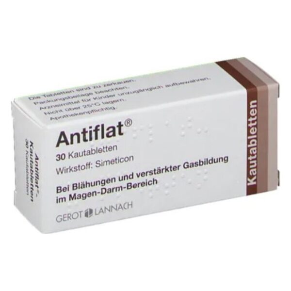 Packung mit Antiflat Kautabletten, die Simeticon enthalten, zur Linderung von Blähungen und Gasbildung.
