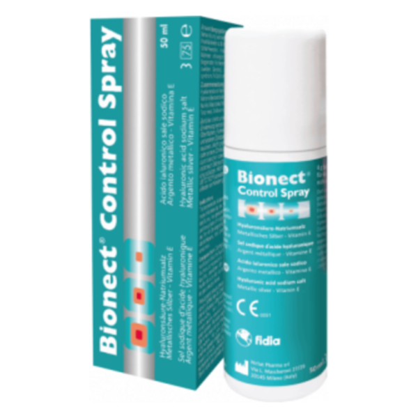 Bionect Control Spray in einer weißen Flasche mit türkisfarbenem Etikett und einer passenden Verpackung.