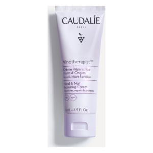 Lavendel-farbene Tube mit reparierender Hand- und Nagelcreme von Caudalie, vegan, 75ml Inhalt.