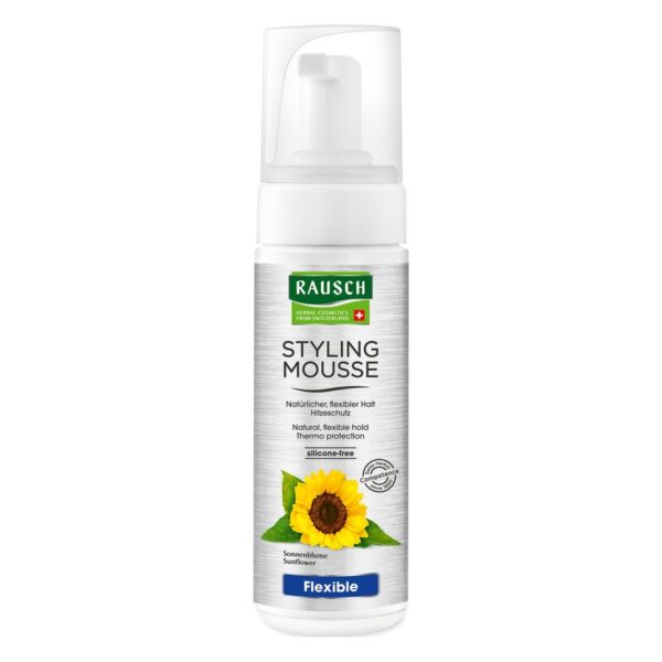 Styling-Mousse von Rausch in einer weißen Flasche mit Pumpspender, betont natürlichen, flexiblen Halt und Hitzeschutz.