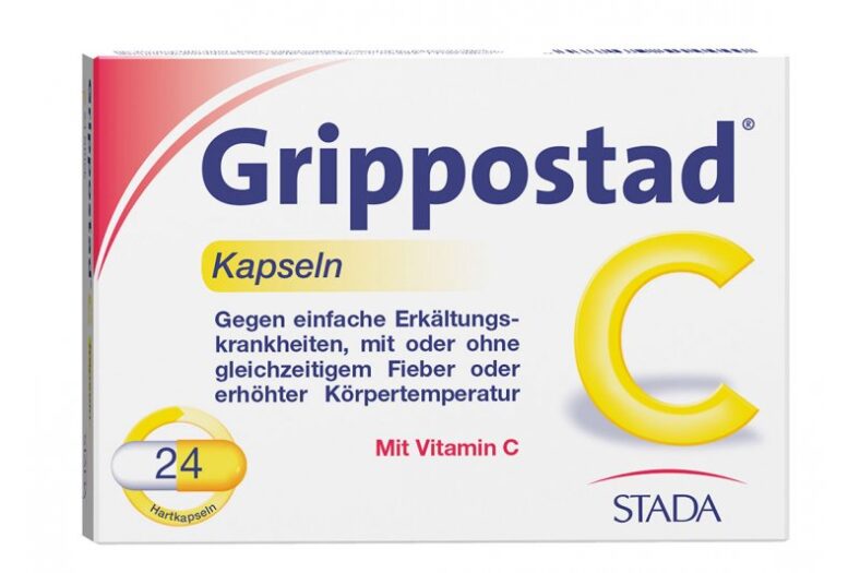 Verpackung von Grippostad C Kapseln zur Behandlung von Erkältungen, mit Hinweis auf Vitamin C.