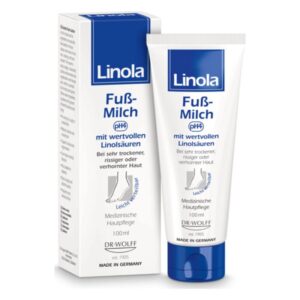 Linola Fuß-Milch in einer 100 ml Tube für die Pflege sehr trockener, rissiger Haut, verpackt in einer Blisterbox.