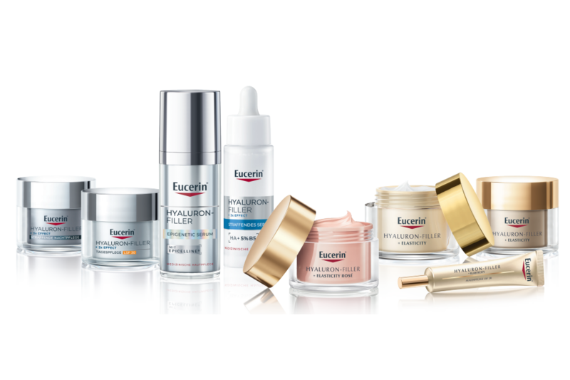 Eucerin_Anti-Age.png Verschiedene Eucerin-Hyaluron-Filler-Produkte mit unterschiedlichen Verpackungen in einer Reihe angeordnet.